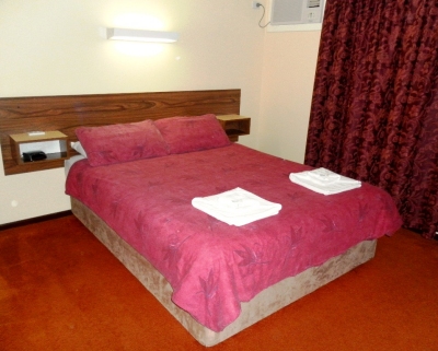 Donnybrook motel room