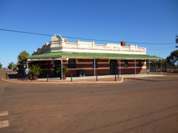 Sandstone post office